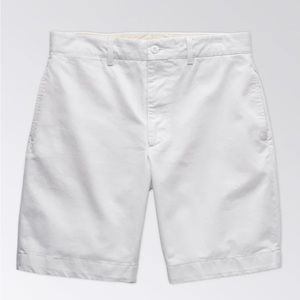 Aero men’s white shorts 38 9.5” NWT L21-1